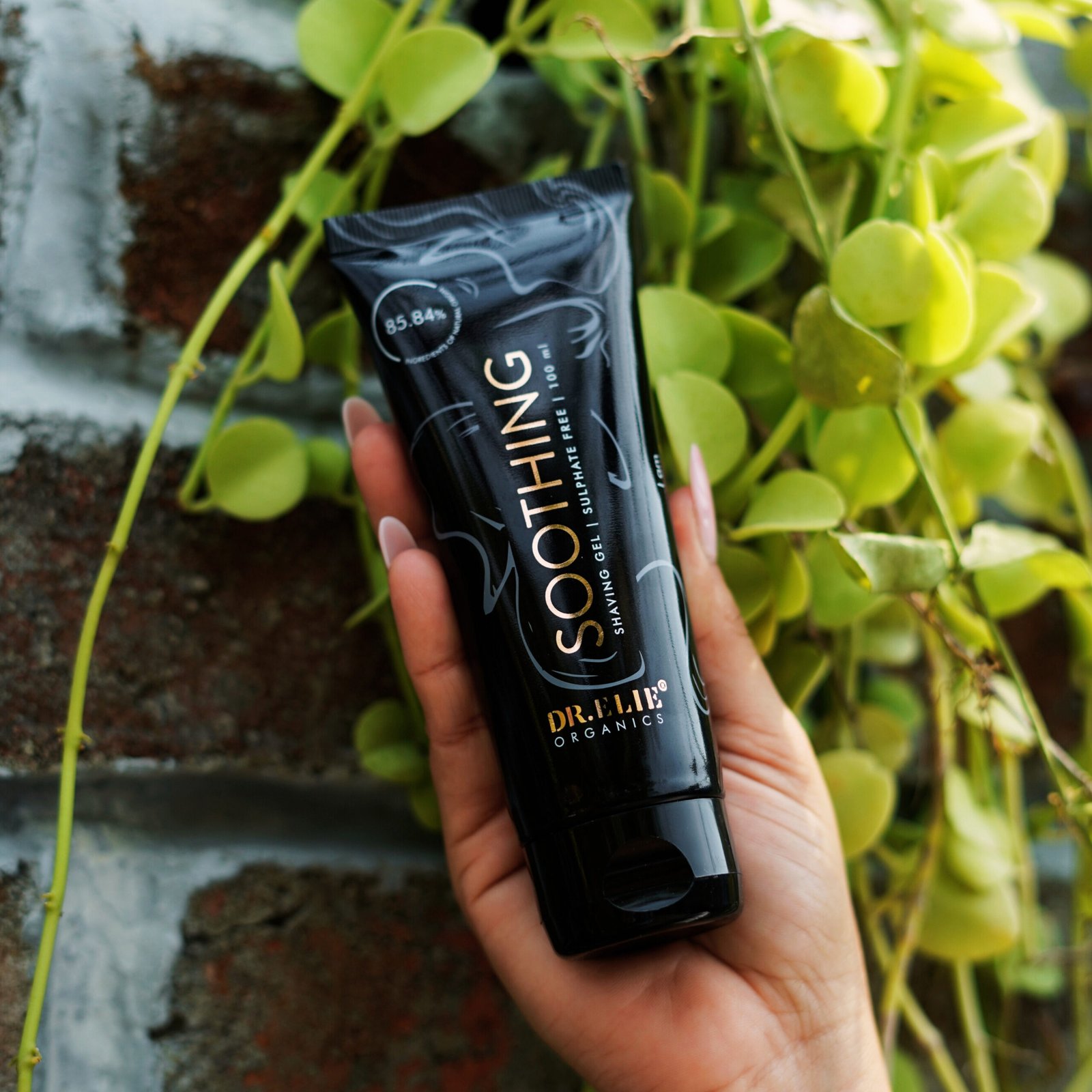 Soothing Organic Shaving Gel (100ml) - Image 3