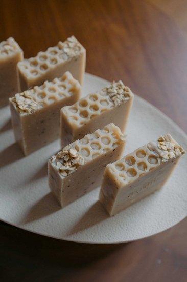 Almond Honey & Oatmeal Luxury Cold Process Soap - Image 3